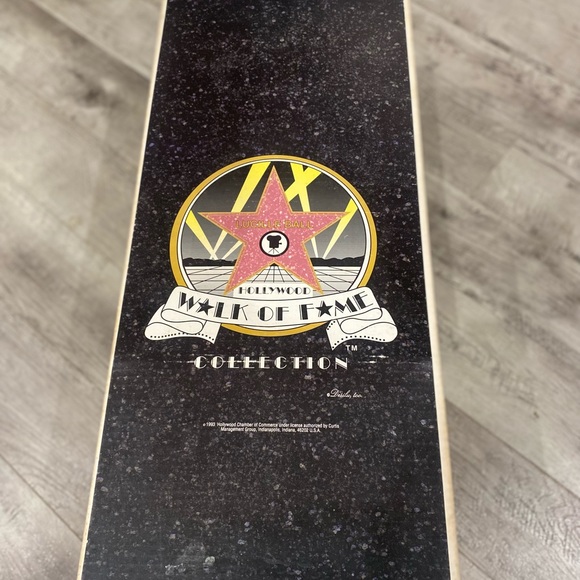 Original Lucille Ball signed Hollywood Certified Walk of Fame collector item 🚨 - Picture 2 of 15